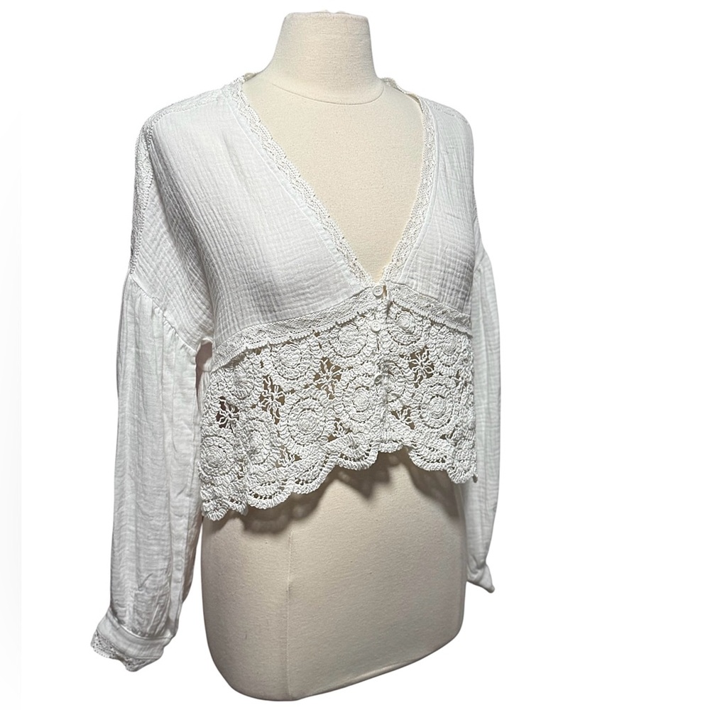 Easy Clothes 100% Cotton Long Sleeve White Lace Deep V Neck Blouse Size S/M NWT
